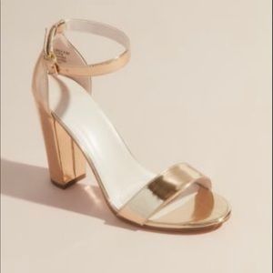 David’s Bridal Arya shoe